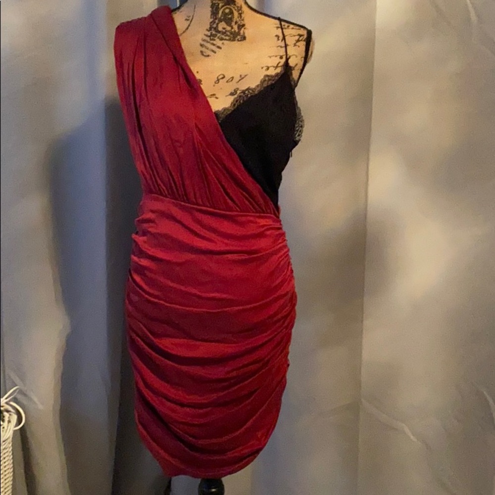 Brand New Alice  + Olivia One Shoulder Lace Dress